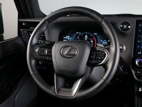 Used 2025 Lexus GX 550 550 Premium+ image 12