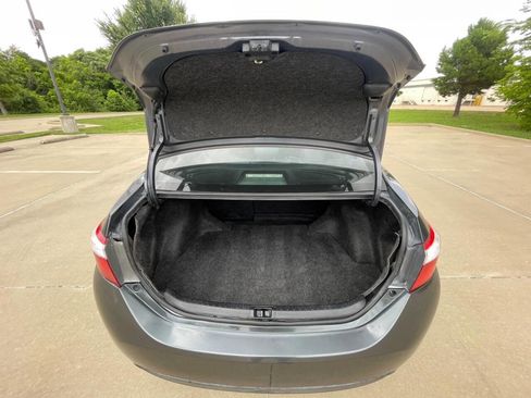 Used 2014 Toyota Corolla L image 10