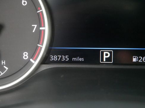 Used 2024 Nissan Sentra SV image 28