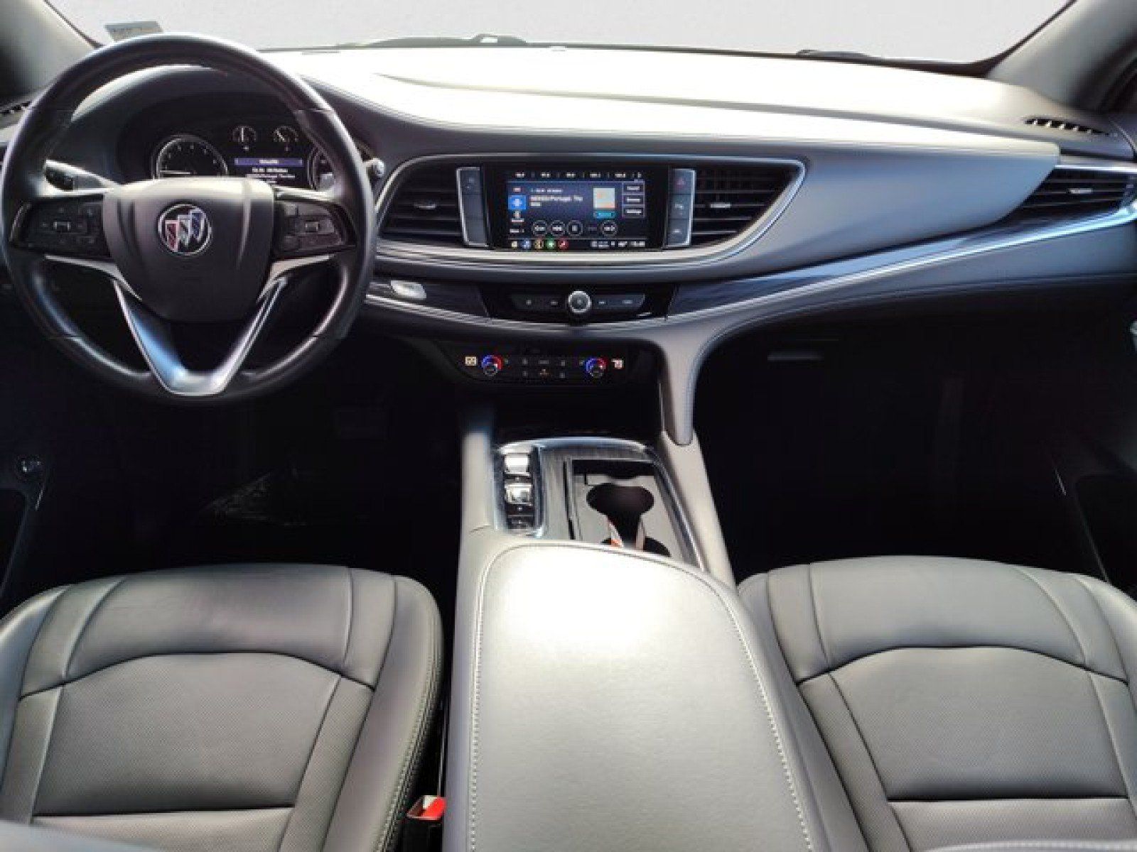 Used 2023 Buick Enclave Essence FWD image 13