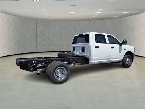 New 2026 RAM 3500 Tradesman w/ Chrome Appearance Group A image 4