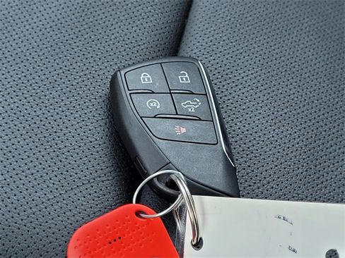 Used 2024 GMC Sierra 1500 SLT image 25