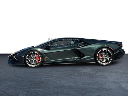 Used 2024 Lamborghini Revuelto AWD/4WD image 12
