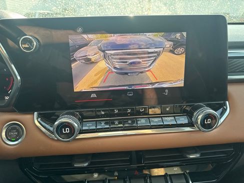 Certified 2024 GMC Canyon AT4 AWD/4WD image 7