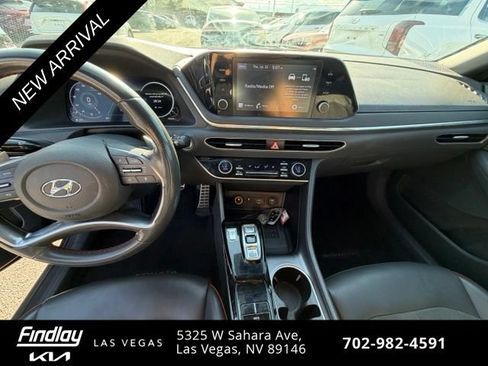 Used 2021 Hyundai Sonata SEL Plus FWD image 3