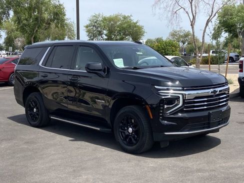 Used 2025 Chevrolet Tahoe LT AWD/4WD image 31