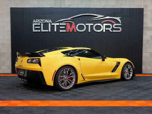 Used 2016 Chevrolet Corvette Z06 w/ 2LZ Preferred Equipment Group RWD image 23