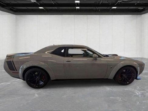 Certified 2022 Dodge Challenger R/T Scat Pack RWD image 6