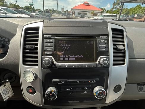 Used 2018 Nissan Frontier SV RWD image 23