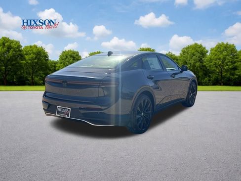 New 2026 Toyota Crown Nightshade image 7