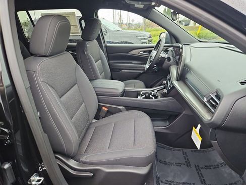 New 2026 Chevrolet Traverse LT image 28