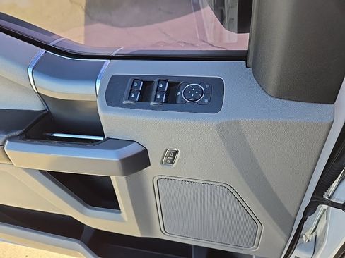 Used 2019 Ford F150 XLT w/ Equipment Group 302A Luxury image 36