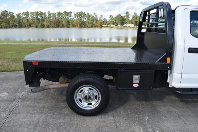 Used 2019 Ford F250 XL w/ Power Equipment Group AWD/4WD image 4