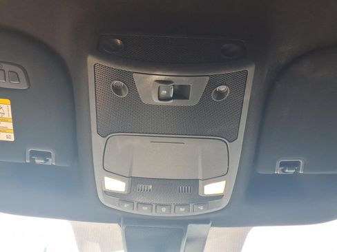 Used 2022 Ford F250 Lariat w/ FX4 Off-Road Package AWD/4WD image 26
