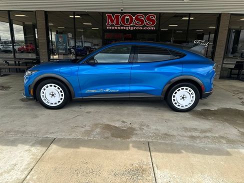 Used 2025 Ford Mustang Mach-E GT AWD/4WD image 7
