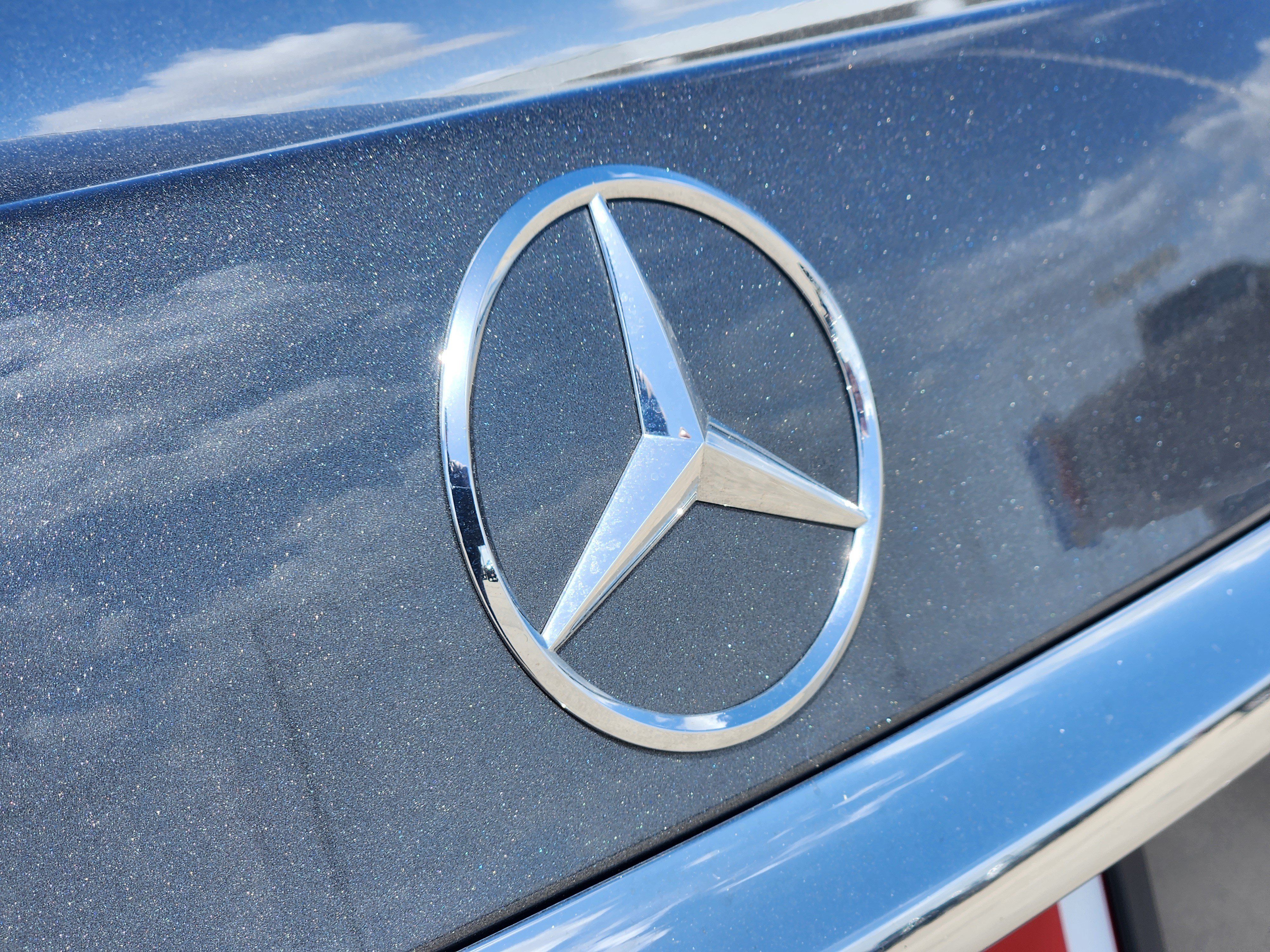 Used 2022 Mercedes-Benz E 350 Sedan image 11