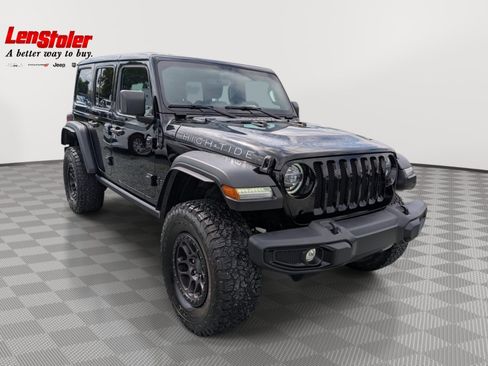 Used 2022 Jeep Wrangler Unlimited Sport AWD/4WD image 7