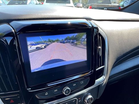 Used 2023 Chevrolet Traverse LT AWD/4WD image 20