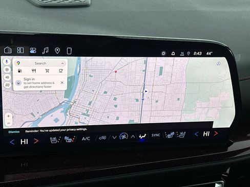 Used 2026 Chevrolet Traverse RS image 19