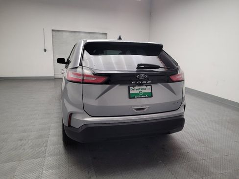 Used 2022 Ford Edge SE AWD/4WD image 6