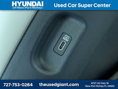 Used 2026 Hyundai Palisade Calligraphy AWD/4WD image 23