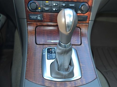 Used 2009 INFINITI G37 x Sedan w/ Premium Pkg image 23