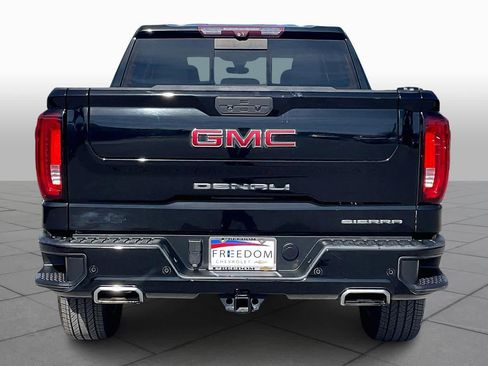 Used 2021 GMC Sierra 1500 Denali w/ Technology Package image 4