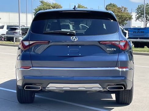 Used 2025 Acura MDX FWD image 5