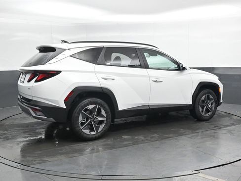 New 2026 Hyundai Tucson SEL image 2