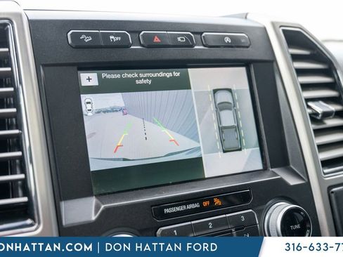Used 2018 Ford F150 Platinum w/ Equipment Group 701A Luxury AWD/4WD image 21