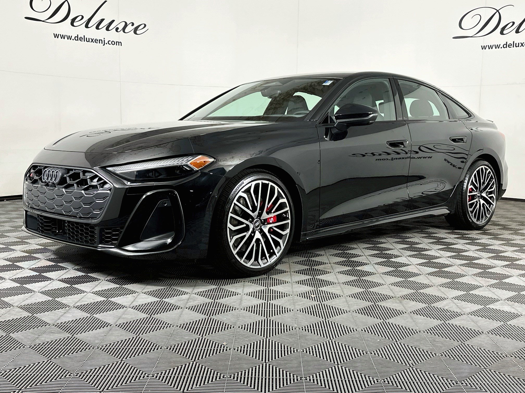 Used 2025 Audi S5 Premium Plus w/ Premium Plus Package AWD/4WD image 3
