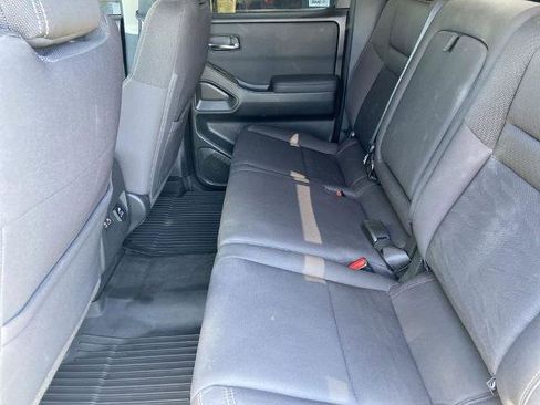 Used 2022 Nissan Frontier SV RWD image 20