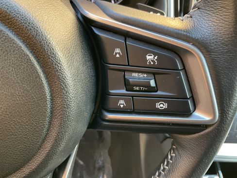 Used 2025 Subaru Legacy Premium AWD/4WD image 29