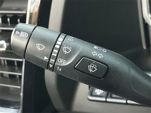 Used 2022 GMC Sierra 1500 Denali w/ Denali Reserve Package image 23