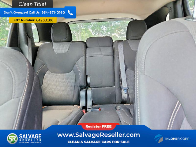 Used 2015 Jeep Cherokee Latitude AWD/4WD image 13