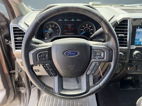 Used 2016 Ford F150 XLT w/ Equipment Group 302A Luxury RWD image 13