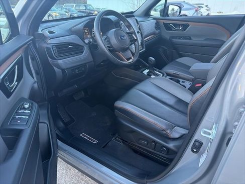 Used 2025 Subaru Forester Sport image 19
