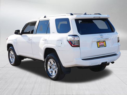 Used 2021 Toyota 4Runner SR5 Premium image 5