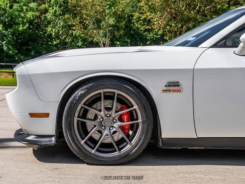 Used 2012 Dodge Challenger SRT8 w/ Premium Sound Group RWD image 4