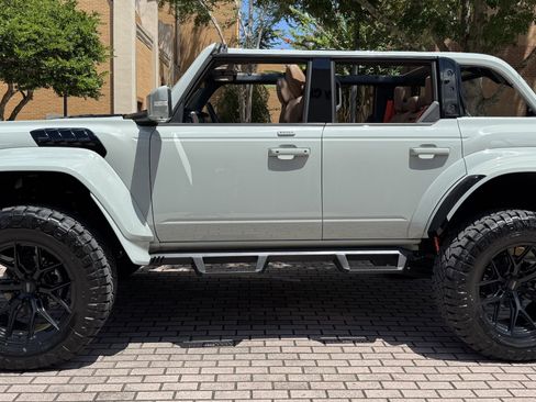 Used 2024 Ford Bronco Raptor w/ Interior Carbon Fiber Pack 6 image 18