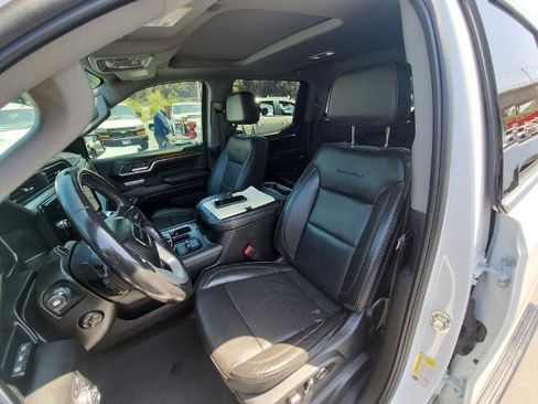 Used 2024 GMC Sierra 1500 Denali AWD/4WD image 20