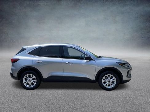 Used 2023 Ford Escape Active AWD/4WD image 5