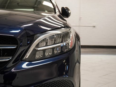 Used 2019 Mercedes-Benz C 300 4MATIC Sedan image 43