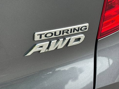 Used 2017 Honda Pilot Touring image 26