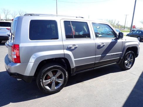 Used 2016 Jeep Patriot Sport w/ Power Value Group FWD image 6
