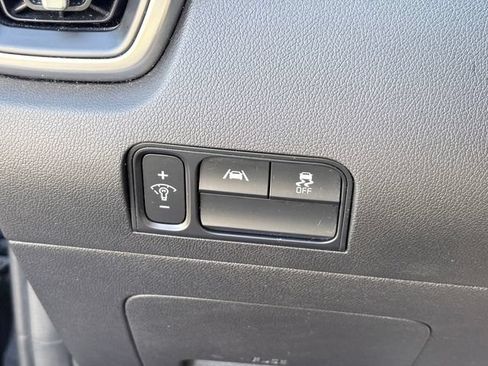 Used 2021 Kia Sorento S AWD/4WD image 25