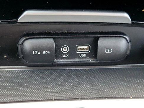 Used 2019 Kia Stinger image 27