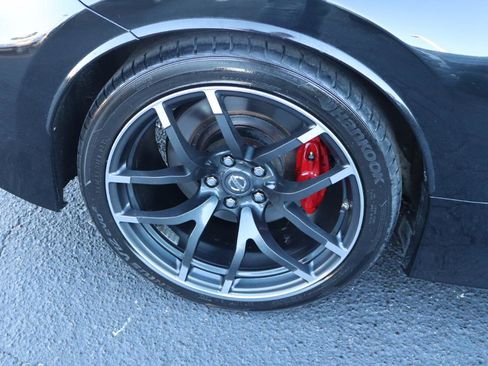 Used 2020 Nissan 370Z NISMO image 34