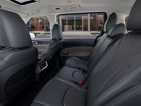 New 2026 Kia Carnival SX FWD image 18