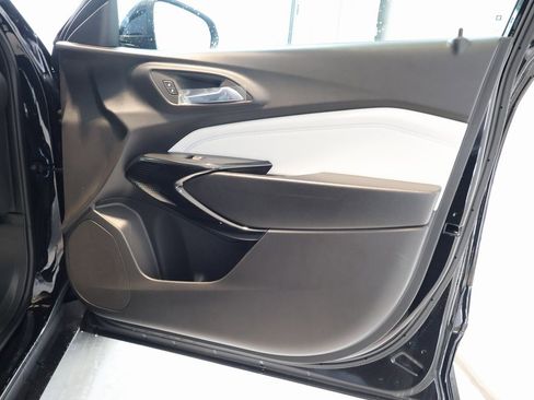 New 2026 Chevrolet Trax LT w/ LT Convenience Package image 30